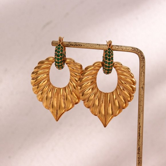 Green Zircon Micro Pave Chunky Palm Leaf Drop Statement Earrings 18K Gold Plated - Picture 3 of 7